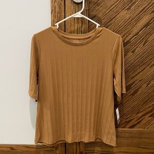 *NWT* Nine West Elbow Sleeve Top